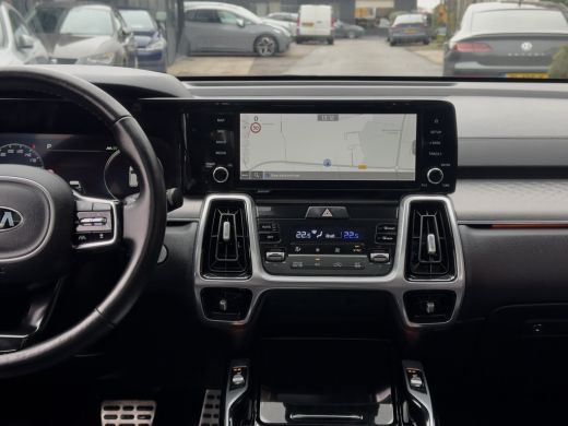 Kia Sorento 1.6 T-GDI AUT6 HYBRID 7PRS EXECUTIVE-LINE PANODAK DESIGNO-LEDER NAVI CAMERA DIGI-DASH APPLE-CARPL... ActivLease financial lease