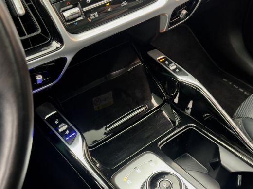 Kia Sorento 1.6 T-GDI AUT6 HYBRID 7PRS EXECUTIVE-LINE PANODAK DESIGNO-LEDER NAVI CAMERA DIGI-DASH APPLE-CARPL... ActivLease financial lease