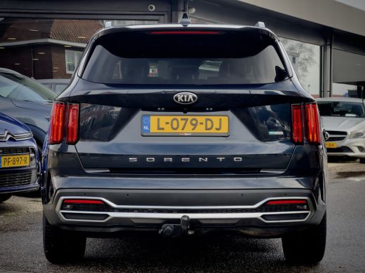 Kia Sorento 1.6 T-GDI AUT6 HYBRID 7PRS EXECUTIVE-LINE PANODAK DESIGNO-LEDER NAVI CAMERA DIGI-DASH APPLE-CARPL... ActivLease financial lease