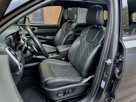 Kia Sorento 1.6 T-GDI Hybrid 7PERS AUT6 EXECUTIVE PANODAK DESIGNO-LEDER NAVI CAMERA DIG-DASH APPLE-CARPLAY LE... ActivLease financial lease