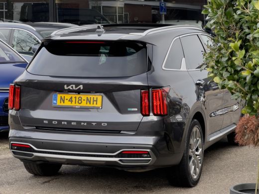 Kia Sorento 1.6 T-GDI Hybrid 7PERS AUT6 EXECUTIVE PANODAK DESIGNO-LEDER NAVI CAMERA DIG-DASH APPLE-CARPLAY LE... ActivLease financial lease