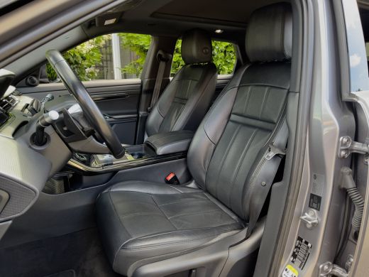 Land Rover Range Rover Evoque 1.5 P300e AWD AUT8 R-DYNAMIC BLACK-EDITION PANODAK LEDER NAVI CAMERA DIGI-DASH LED 20 INCH-LMV PDC ActivLease financial lease