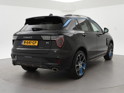 Lynk & Co 01 1.5 PLUG-IN 261 PK AUT. + PANORAMA | INFINTY AUDIO | ADAPTIVE CRUISE | CAMERA | 20 INCH | SFEERVE... ActivLease financial lease