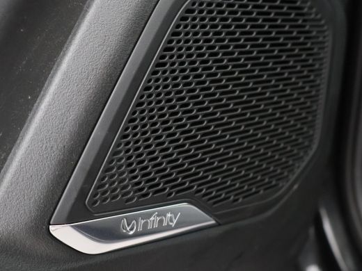 Lynk & Co 01 1.5 PLUG-IN 261 PK AUT. + PANORAMA | INFINTY AUDIO | ADAPTIVE CRUISE | CAMERA | 20 INCH | SFEERVE... ActivLease financial lease