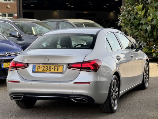 Mercedes-Benz A-Klasse 180 AUT7 LIMOUSINE SOLUTION LEDER NAVI CAMERA DIGI-DASH PDC LED LMV ActivLease financial lease