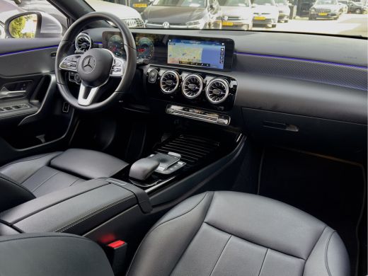 Mercedes-Benz A-Klasse 180 AUT7 LIMOUSINE SOLUTION LEDER NAVI CAMERA DIGI-DASH PDC LED LMV ActivLease financial lease