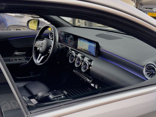 Mercedes-Benz A-Klasse 180 AUT7 LIMOUSINE SOLUTION LEDER NAVI CAMERA DIGI-DASH PDC LED LMV ActivLease financial lease