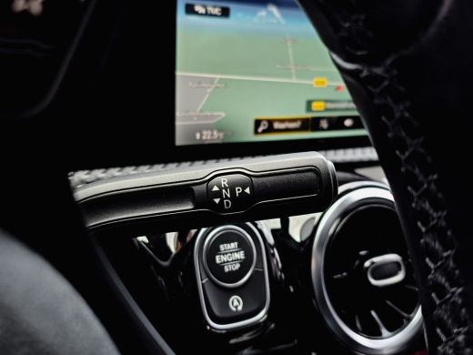 Mercedes-Benz A-Klasse 180D AUT AMG-LINE SPORTLEDER NAVI CAMERA LMV PDC ActivLease financial lease