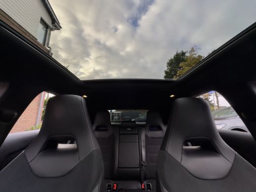 Mercedes-Benz A-Klasse 220 AUT7 35AMG-PAKKET 285PK PANODAK LEDER CAMERA DIGI-DASH APPLE-CARPLAY LED LMV-19INCHE PDC ActivLease financial lease