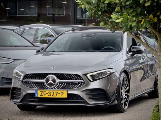 Mercedes-Benz A-Klasse 220 AUT7 35AMG-PAKKET 285PK PANODAK LEDER CAMERA DIGI-DASH APPLE-CARPLAY LED LMV-19INCHE PDC ActivLease financial lease