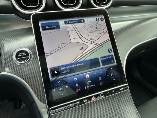 Mercedes-Benz GLC 400e 4Matic AMG 381pk // Panorama dak // Trekhaak // Rijassistentiepakket // Distronic // 360 Cam... ActivLease financial lease