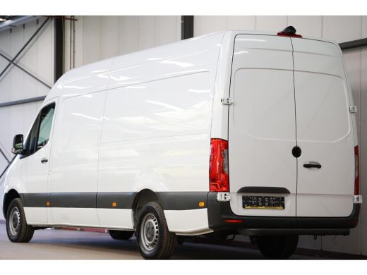 Mercedes-Benz Sprinter 311 2.2 CDI L3H2 EURO 6 ActivLease financial lease