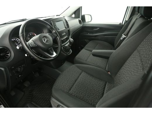 Mercedes-Benz Vito 114 CDI Extra Lang | DC | 6 Zits | Airco | Camera | Cruise | Trekhaak | Carplay ActivLease financial lease
