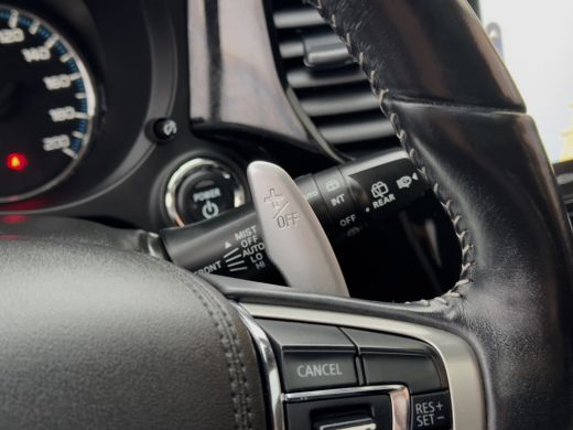 Mitsubishi Outlander 2.4 PHEV INTENSE+ PANODAK LEDER NAVI CAMERA APPLE-CARPLAY LED LMV PDC ActivLease financial lease