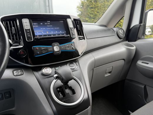 Nissan e-NV200 40 kWh / FULL ELECTRIC / 1e EIG. / 24.371 KM / AIRCO / CRUISE / CAMERA / INRICHTING ActivLease financial lease