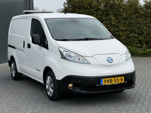 Nissan e-NV200 40 kWh / FULL ELECTRIC / 1e EIG. / 24.371 KM / AIRCO / CRUISE / CAMERA / INRICHTING ActivLease financial lease