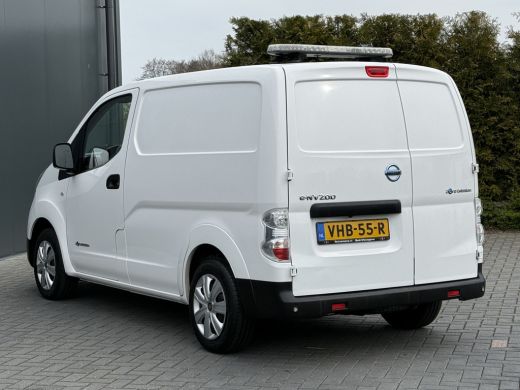 Nissan e-NV200 40 kWh / FULL ELECTRIC / 1e EIG. / 24.371 KM / AIRCO / CRUISE / CAMERA / INRICHTING ActivLease financial lease