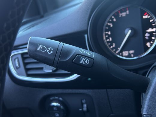 Opel Astra 1.4 Ultimate | Cruise Control | Camera | AGR Stoelen | Navi | Bluetooth | | Achteruitrijcamera | ... ActivLease financial lease