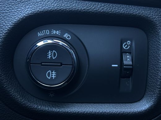 Opel Astra 1.4 Ultimate | Cruise Control | Camera | AGR Stoelen | Navi | Bluetooth | | Achteruitrijcamera | ... ActivLease financial lease