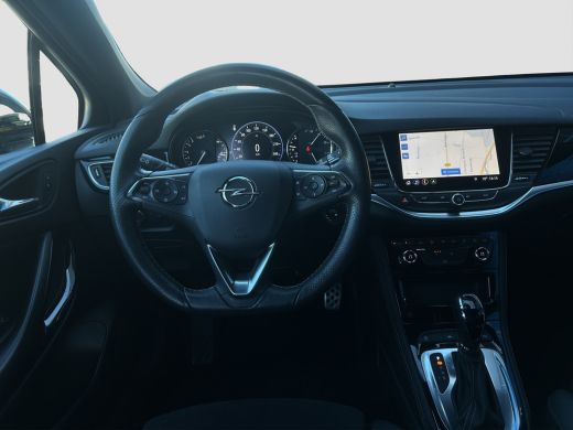 Opel Astra 1.4 Ultimate | Cruise Control | Camera | AGR Stoelen | Navi | Bluetooth | | Achteruitrijcamera | ... ActivLease financial lease