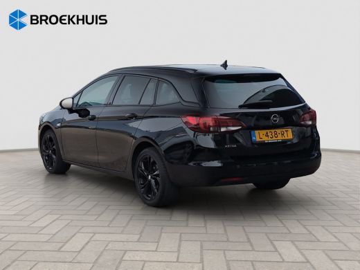 Opel Astra 1.4 Ultimate | Cruise Control | Camera | AGR Stoelen | Navi | Bluetooth | | Achteruitrijcamera | ... ActivLease financial lease