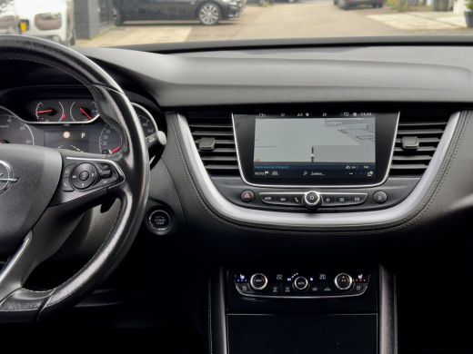 Opel Grandland X 1.6 TURBO AUT8 HYBRID4 TWO-TONE ULTIMATE 72D.KM 200PK. LEDER NAVI CAMERA APPLE-CARPLAY LED 19 INC... ActivLease financial lease