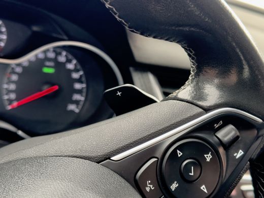 Opel Grandland X 1.6 TURBO AUT8 HYBRID4 TWO-TONE ULTIMATE 72D.KM 200PK. LEDER NAVI CAMERA APPLE-CARPLAY LED 19 INC... ActivLease financial lease