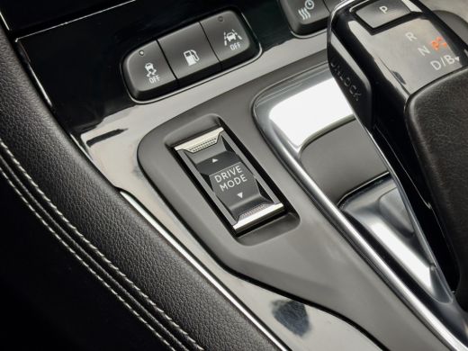 Opel Grandland X 1.6 TURBO AUT8 HYBRID4 TWO-TONE ULTIMATE 72D.KM 200PK. LEDER NAVI CAMERA APPLE-CARPLAY LED 19 INC... ActivLease financial lease