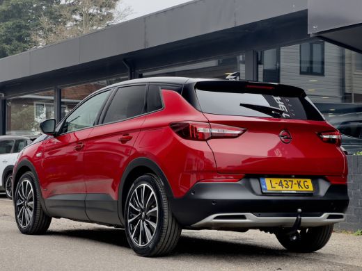 Opel Grandland X 1.6 TURBO AUT8 HYBRID4 TWO-TONE ULTIMATE 72D.KM 200PK. LEDER NAVI CAMERA APPLE-CARPLAY LED 19 INC... ActivLease financial lease