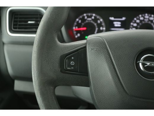 Opel Movano 2.3 Turbo 150PK L2H2 | Airco | Cruise | Camera | 3 Zits | Trekhaak | Imperiaal | Parkeersens. ActivLease financial lease