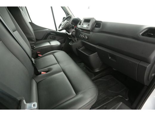 Opel Movano 2.3 Turbo 150PK L2H2 | Airco | Cruise | Camera | 3 Zits | Trekhaak | Imperiaal | Parkeersens. ActivLease financial lease