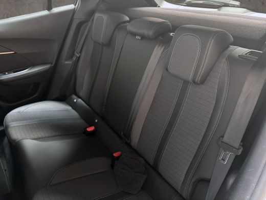 Peugeot 2008 1.2 PureTech Allure Sport (VIRTUAL COCKPIT, APPLE CARPLAY, GROOT NAVI, 360 CAMERA, LEDER, SPORTST... ActivLease financial lease