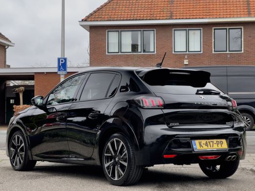 Peugeot 208 1.2 AUT8 GT-PACK 131PK PANODAK LEDER NAVI CAMERA DIGI-DASH LED LMV PDC ActivLease financial lease