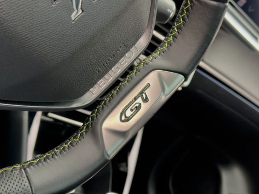 Peugeot 208 1.2 AUT8 GT-PACK 131PK PANODAK LEDER NAVI CAMERA DIGI-DASH LED LMV PDC ActivLease financial lease