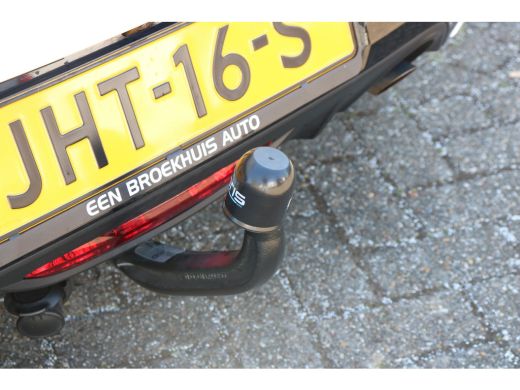 Peugeot 208 1.2 PureTech Allure Pack | Trekhaak | Adapt. cruise control | Lichtmetalen velgen | Stoelverwarmi... ActivLease financial lease