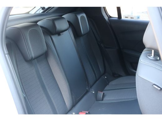 Peugeot 208 1.2 PureTech Allure Pack | Trekhaak | Adapt. cruise control | Lichtmetalen velgen | Stoelverwarmi... ActivLease financial lease