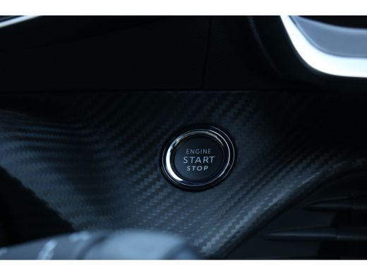 Peugeot 208 1.2 PureTech Allure Pack | Trekhaak | Adapt. cruise control | Lichtmetalen velgen | Stoelverwarmi... ActivLease financial lease