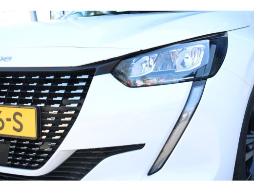 Peugeot 208 1.2 PureTech Allure Pack | Trekhaak | Adapt. cruise control | Lichtmetalen velgen | Stoelverwarmi... ActivLease financial lease