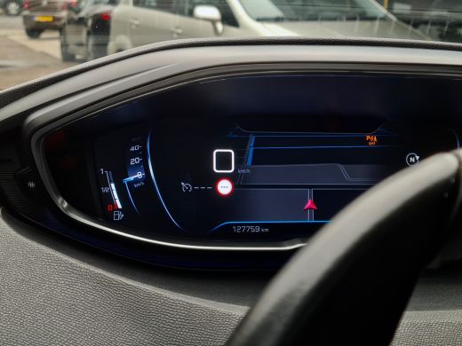 Peugeot 3008 1.6 BLUE-HDI GT-Line PANODAK SPORTLEDER 19 INCH-LMV NAVI CAMERA LED  PDC ORG.127d.KM!!! ActivLease financial lease