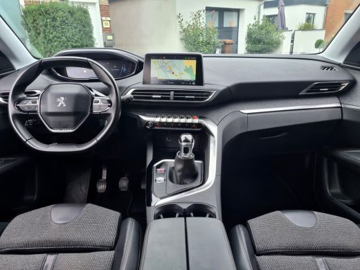 Peugeot 3008 1.6 BLUE-HDI GT-Line PANODAK SPORTLEDER 19 INCH-LMV NAVI CAMERA LED  PDC ORG.127d.KM!!! ActivLease financial lease