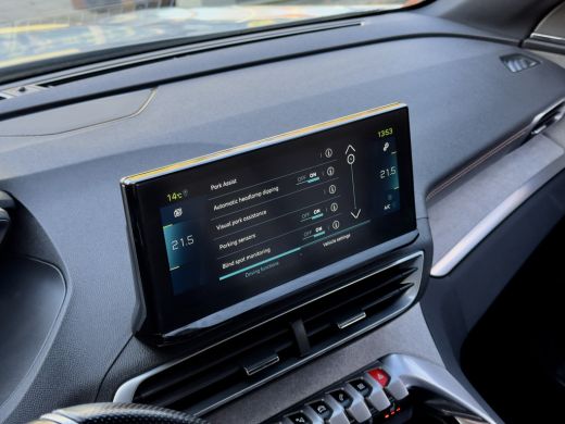 Peugeot 3008 1.6 GT-LINE HYBRID 225 BLUE AUT8 LEDER NAVI CAMERA  VIRTUAL-DASH LED LMV PDC ActivLease financial lease