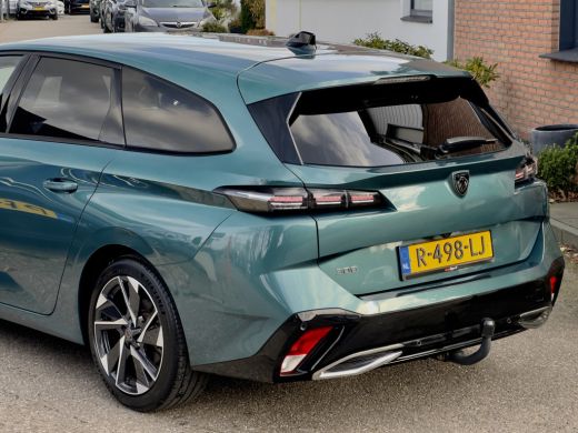 Peugeot 308 SW 1.2 AUT8 ALLURE PACK LEDER NAVI CAMERA DIG-DASH APPLE-CARPLAY LED LMV PDC ActivLease financial lease