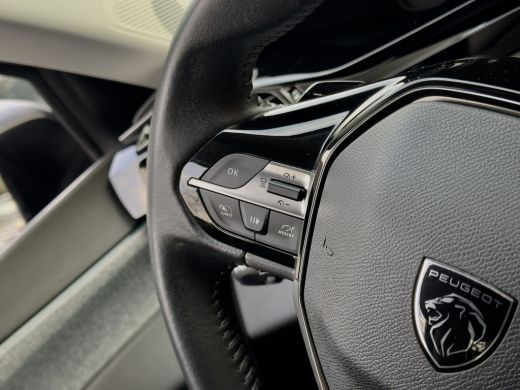 Peugeot 308 SW 1.2 AUT8 ALLURE PACK LEDER NAVI CAMERA DIG-DASH APPLE-CARPLAY LED LMV PDC ActivLease financial lease