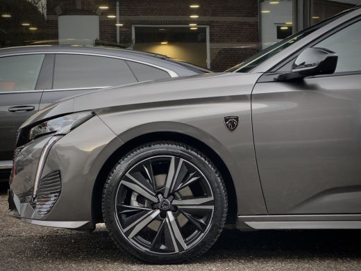 Peugeot 308 SW 1.2 AUT8 GT-PACK SL.37D.KM! PANODAK LEDER NAVI CAMERA DIGI-DASH APPLE-CARPLAY LED LMV PDC ActivLease financial lease