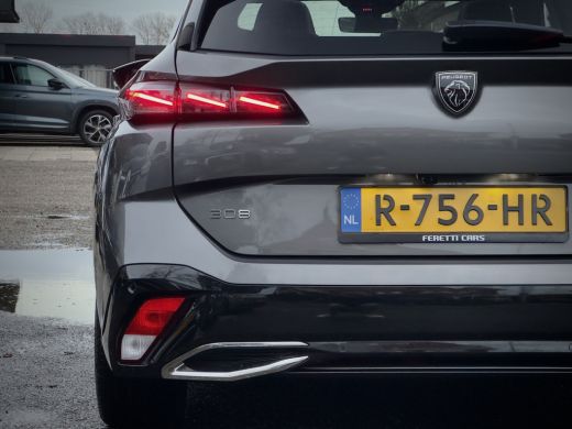 Peugeot 308 SW 1.2 AUT8 GT-PACK SL.37D.KM! PANODAK LEDER NAVI CAMERA DIGI-DASH APPLE-CARPLAY LED LMV PDC ActivLease financial lease