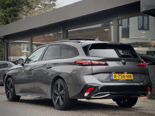 Peugeot 308 SW 1.2 AUT8 GT-PACK SL.37D.KM! PANODAK LEDER NAVI CAMERA DIGI-DASH APPLE-CARPLAY LED LMV PDC ActivLease financial lease