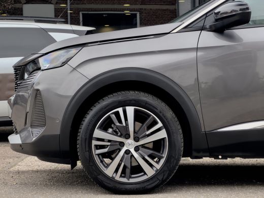 Peugeot 5008 1.2 AUT8 PURETECH ALLURE PACK. 7PERS LEDER NAVI CAMERA APPLE-CARPLAY DIGI-DASH LED LMV PDC ActivLease financial lease