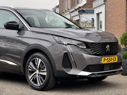 Peugeot 5008 1.2 AUT8 PURETECH ALLURE PACK. 7PERS LEDER NAVI CAMERA APPLE-CARPLAY DIGI-DASH LED LMV PDC ActivLease financial lease