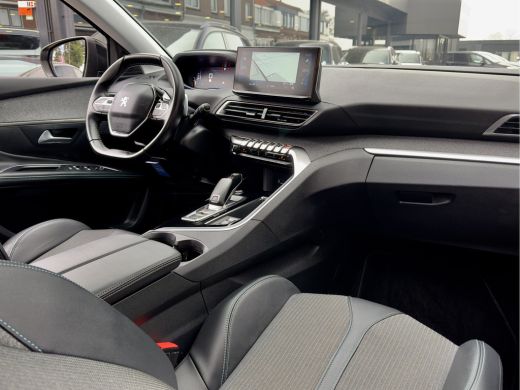 Peugeot 5008 1.2 AUT8 PURETECH ALLURE PACK. 7PERS LEDER NAVI CAMERA APPLE-CARPLAY DIGI-DASH LED LMV PDC ActivLease financial lease