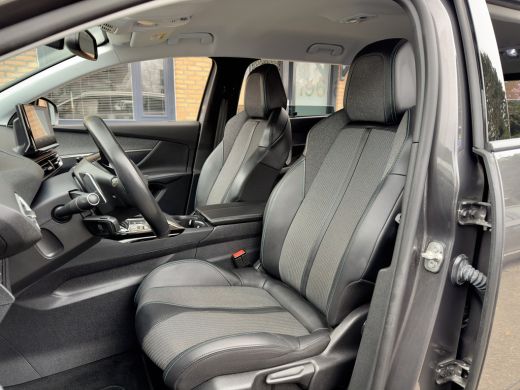 Peugeot 5008 1.2 AUT8 PURETECH ALLURE PACK. 7PERS LEDER NAVI CAMERA APPLE-CARPLAY DIGI-DASH LED LMV PDC ActivLease financial lease